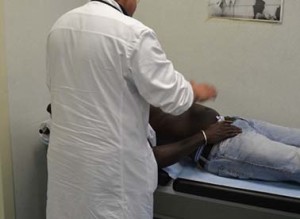 Immigrato in ambulatorio medico